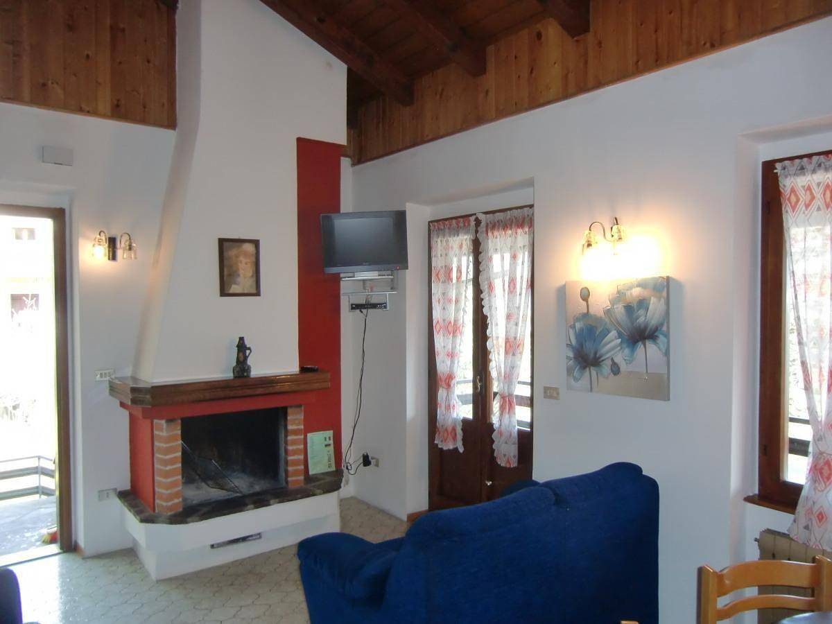 Appartamento intero, Appartamento a Val Maria-Pur con giardino esterno in Val Maria Pur, Ledro