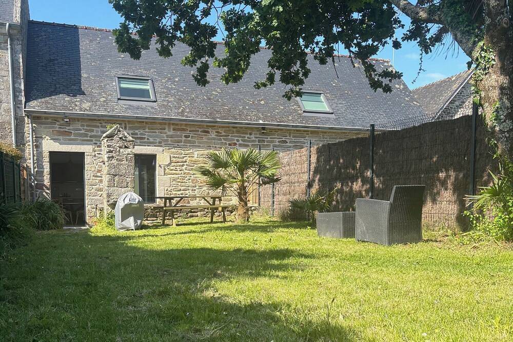 Typical Breton house \"Ty Breizh\" Beg Meil Fouesnant plage des oiseaux in Fouesnant, Côte de Cornouaille