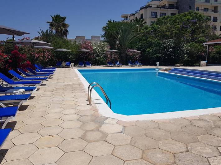 Chambre d’hôte pour 2 personnes, avec piscine ainsi que vue et jardin à Chypre - 2