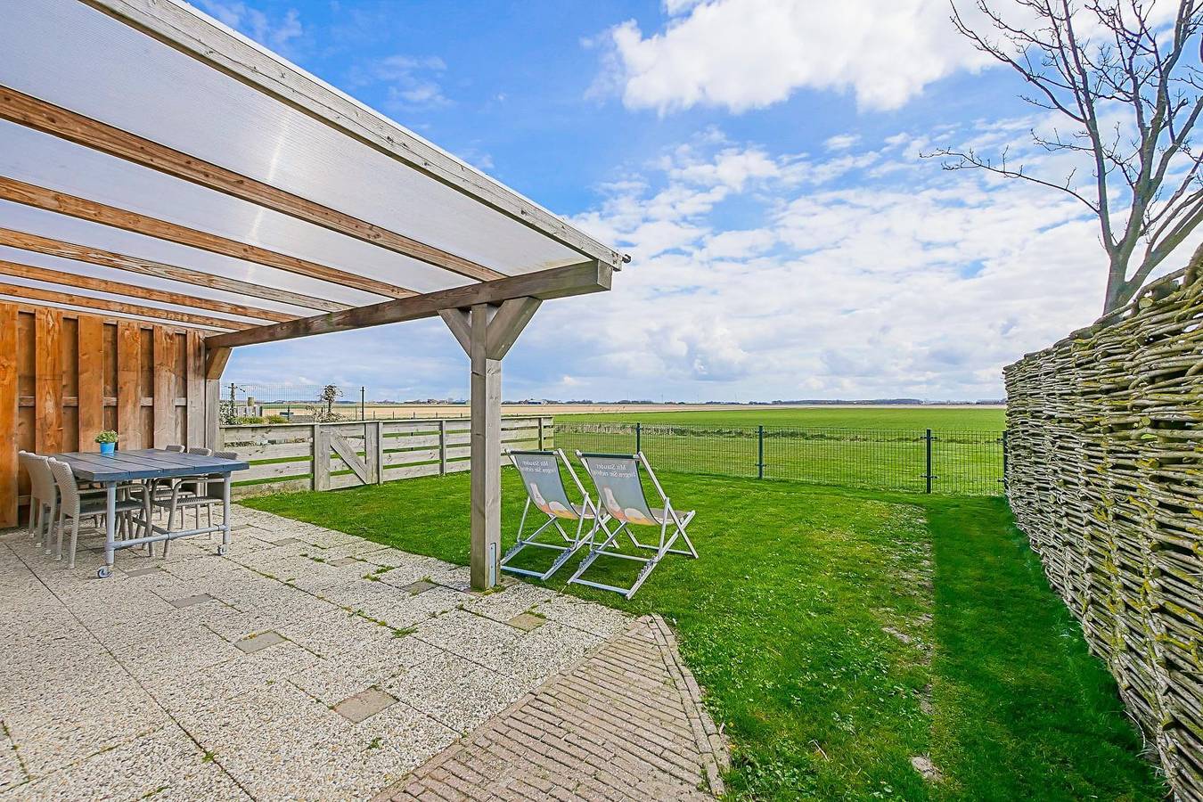 Vrijheid aan de kust — Hoeve Noord in Callantsoog, Niederländische Nordsee