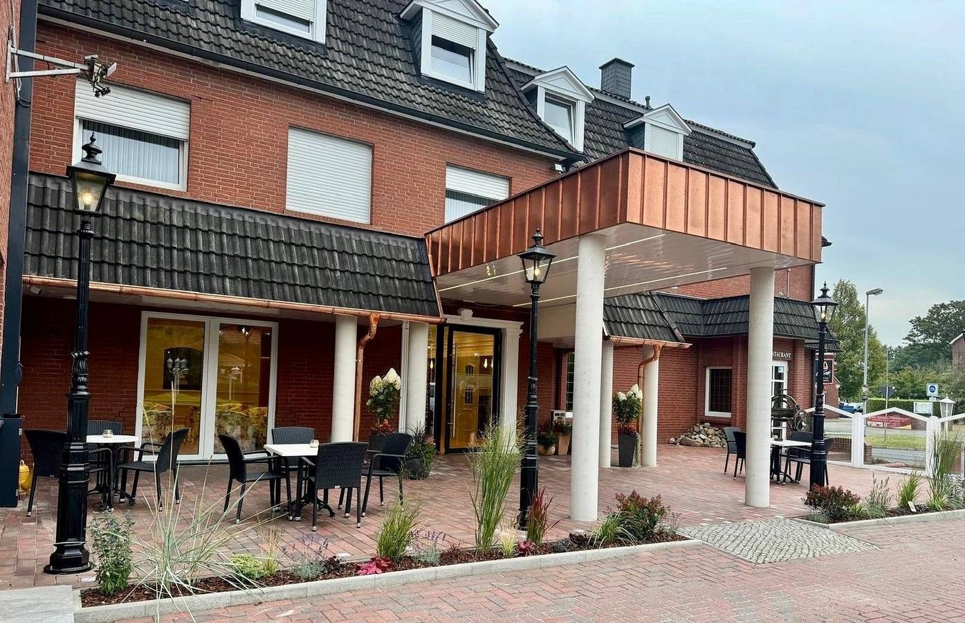 Pelikan Apartmenthaus & Restaurant in Papenburg, Emsland
