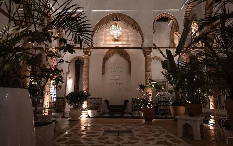 Riad pour 2 personnes, avec terrasse et piscine ainsi que sauna et vue, animaux acceptés à Rabat - 3