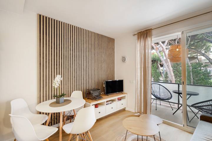 Ganze Wohnung, Ferienwohnung 'Bonito Apartamento En Gava Mar' mit Privatterrasse, Wlan und Klimaanlage in Platja de Gavà (Gavà), Gavà