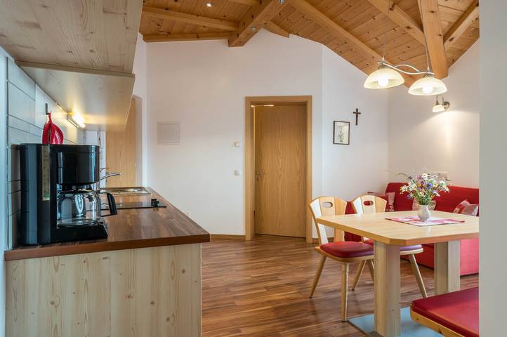 Ferienwohnung für 5 Personen, mit Balkon und Garten in den Dolomiten - 4