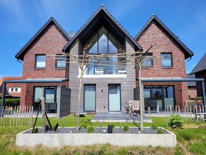 Ferienhaus für 4 Personen, mit Garten und Terrasse in Carolinensiel