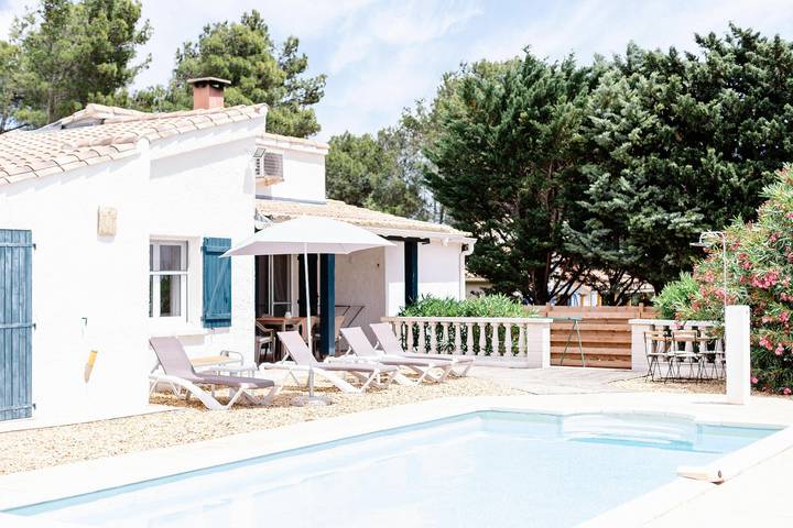 Gîte pour 6 personnes, avec piscine, animaux acceptés à Pouzols-Minervois