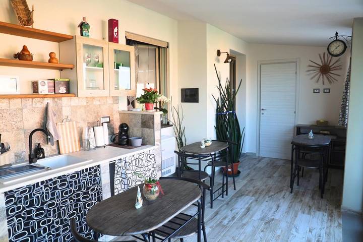 Gîte pour 2 personnes, avec terrasse à Cabras - 4