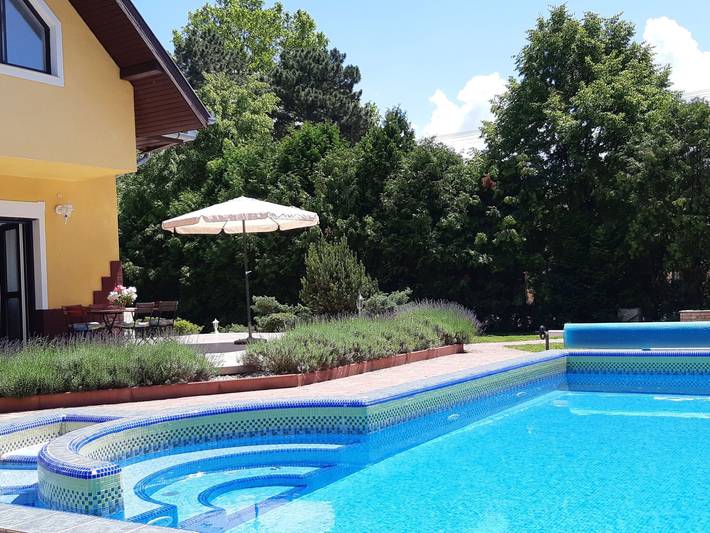 Ferienwohnung für 12 Personen, mit Terrasse und Pool, mit Haustier in Zamardi - 4