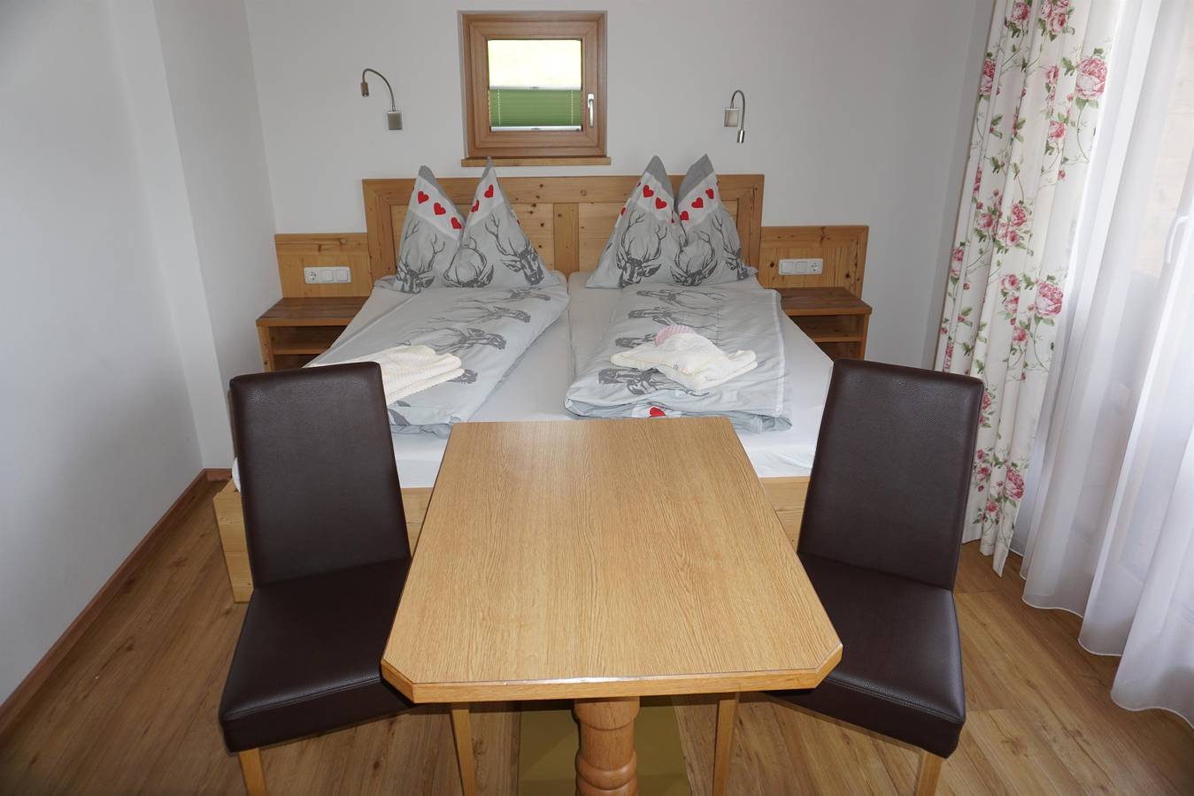 Entire holiday apartment, Familienzimmer, Toilette und Bad/Dusche getrennt, in Maria Alm am Steinernen Meer, Maria Alm