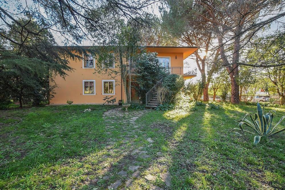 Splendida casa a Calci con Wifi in Calci, Pisa e dintorni