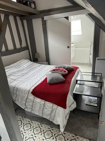 Gîte pour 2 personnes, avec terrasse à La Ferté-Bernard