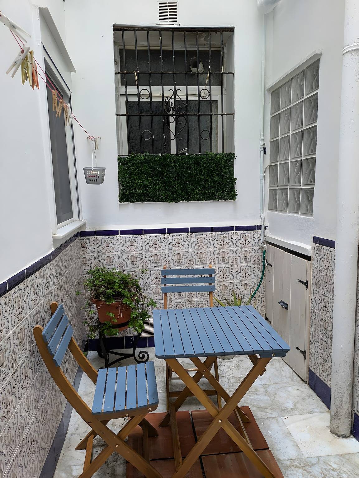 Apartamento entero, Apartamento 'La Casita De Cai' con Wi-Fi y Aire Acondicionado in La Vina, Cádiz
