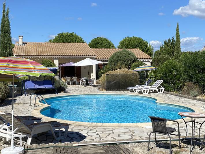 Location de vacances pour 6 personnes, avec piscine et jardin à Ginestas - 2