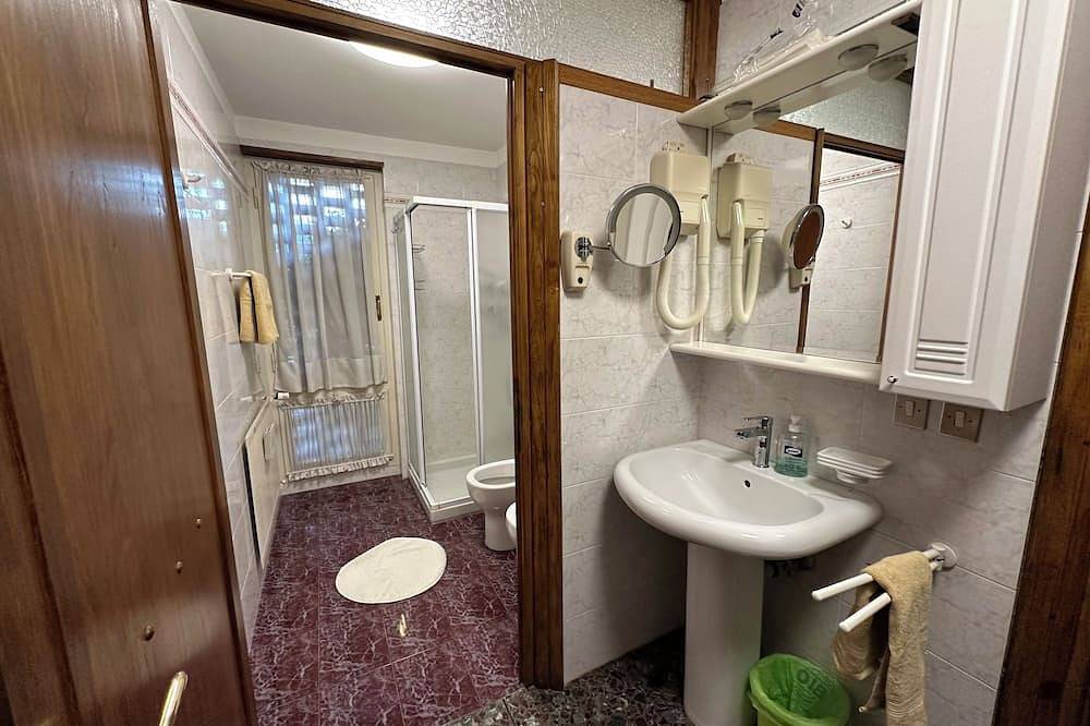 Villa Yemaya - car charging station in Casarsa della Delizia, Provincia di Pordenone