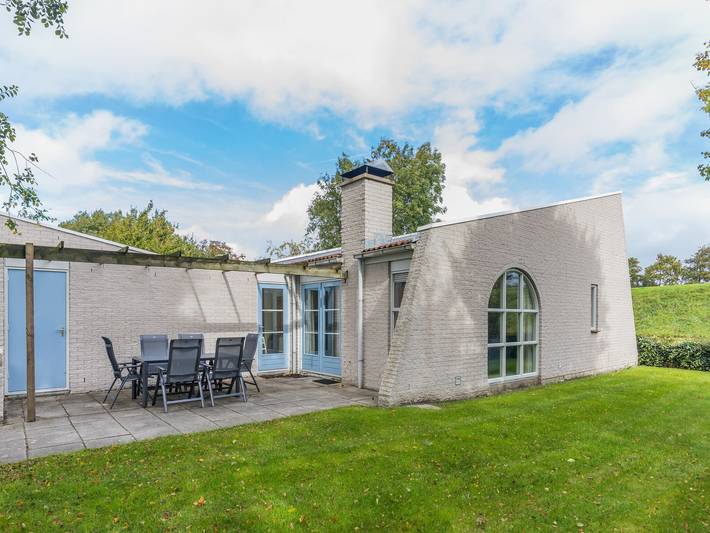 Ferienhaus für 6 Personen, mit Terrasse und Garten sowie Sauna in Brouwershaven