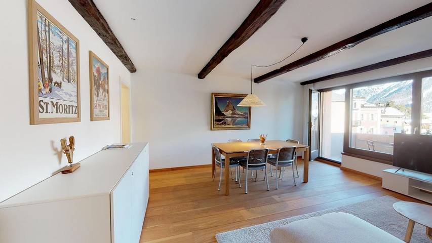 Ferienwohnung für 3 Personen, mit Ausblick und Balkon in Samedan - 2