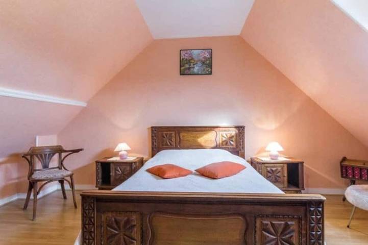 Location de vacances pour 7 personnes, avec balcon et jardin à Montchamp - 3