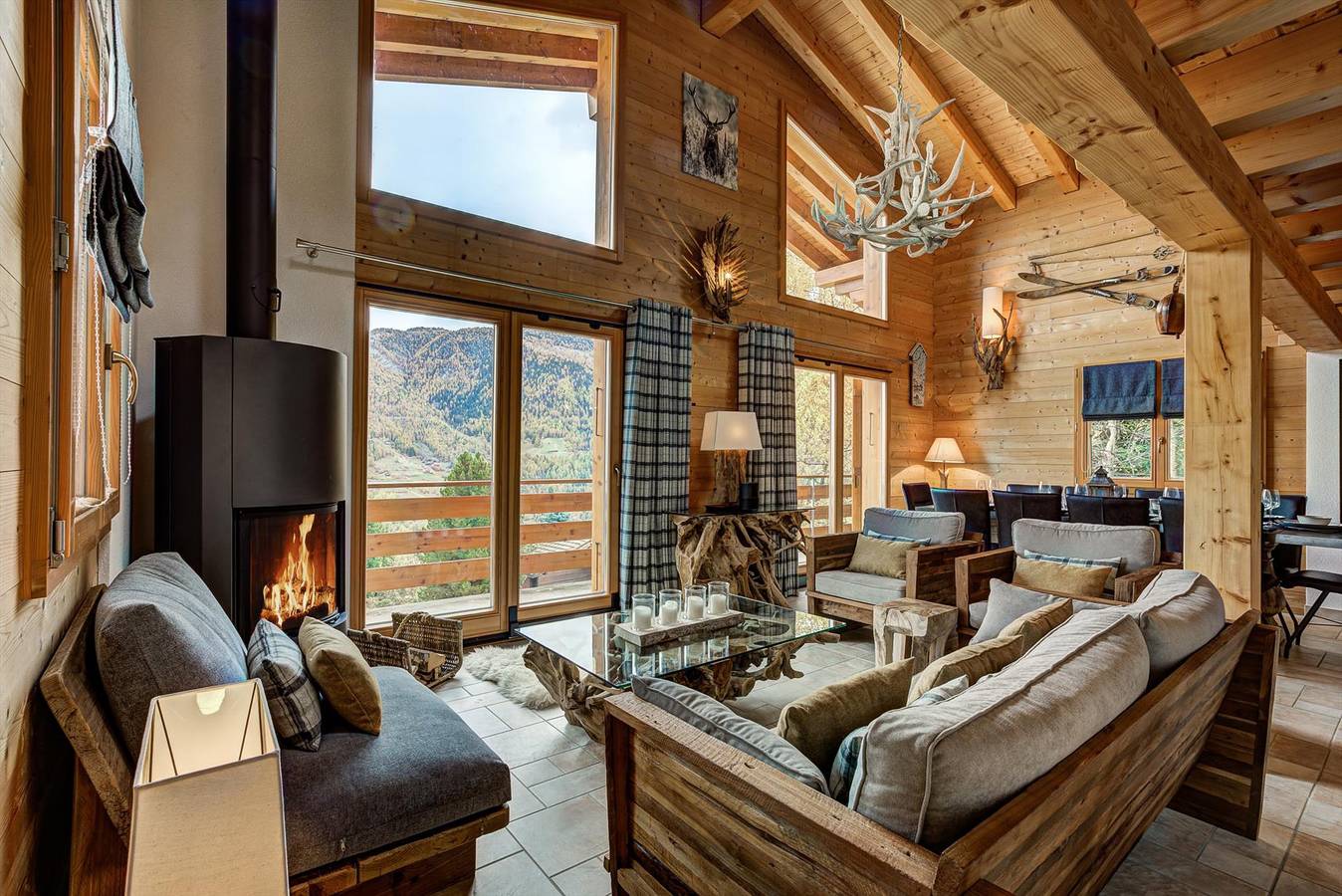 Chalet Leopard de Neige - Jacuzzi - Sauna - Views in La Tzoumaz, Riddes