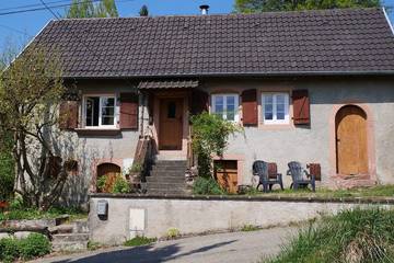 Gîte pour 5 personnes, avec terrasse et jardin à Meisenthal