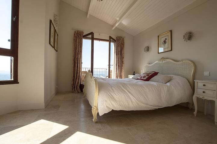 Location de vacances pour 10 personnes, avec jardin à Spéracèdes - 3