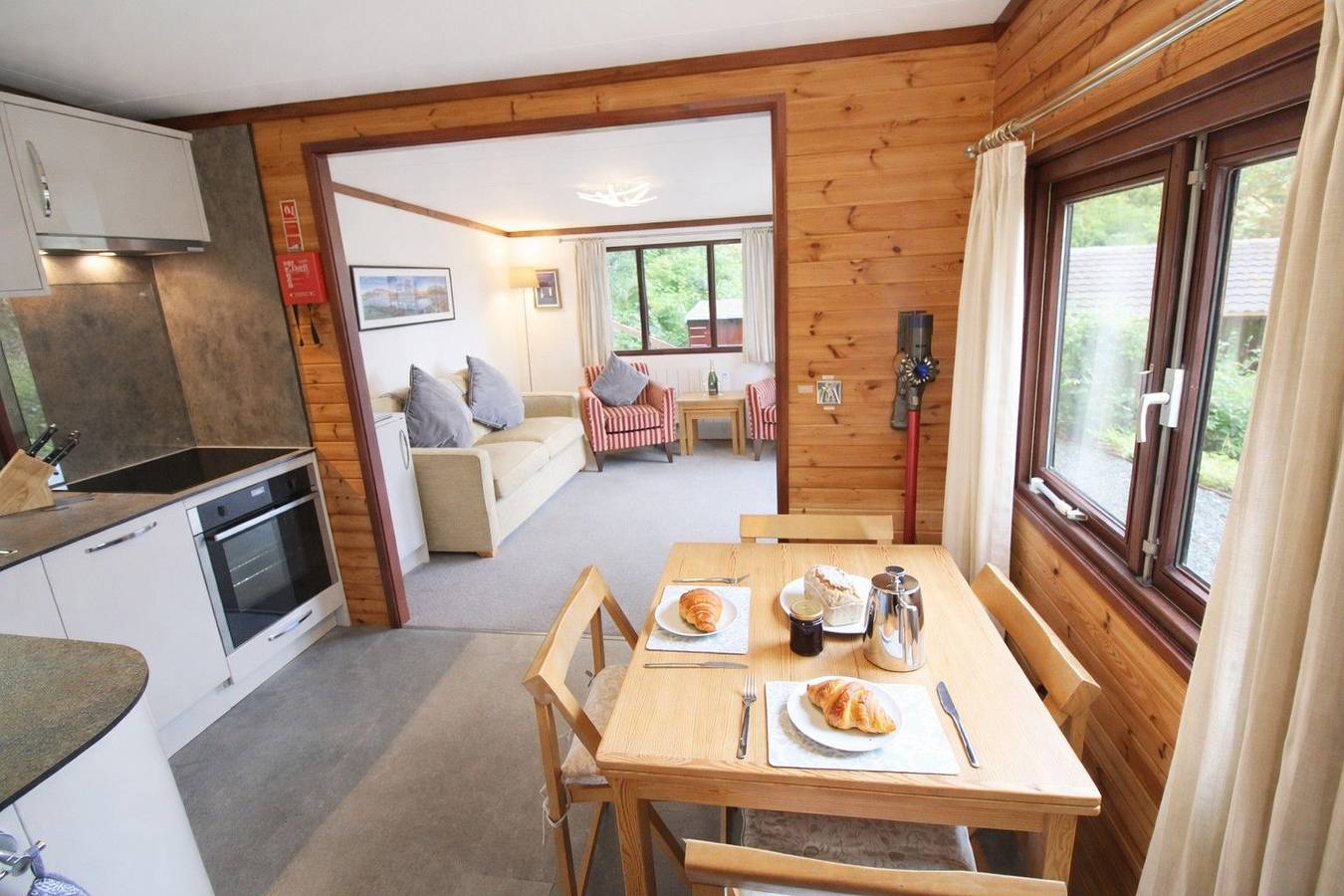 Neaum Crag  Lodge, Skelwith Bridge in Skelwith Bridge, Lake District