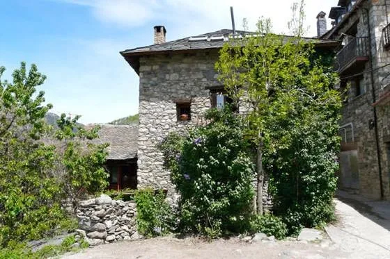 Holiday home for 4 people, with garden and view - 1