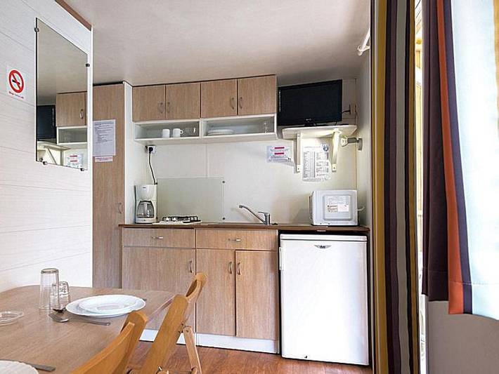Camping Paradis - Vallespir  - Mobilhome 2 personnes - Colchique in Arles-sur-Tech, Région de Céret