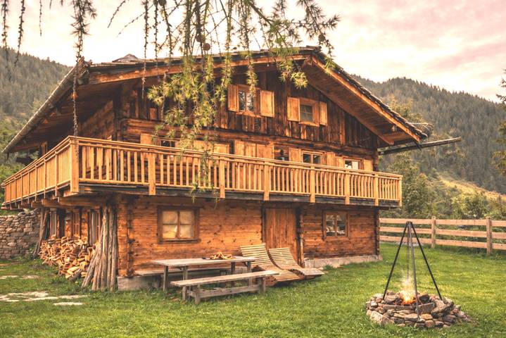 Mountain hut for 8 people, with Balcony and Garden in Austria