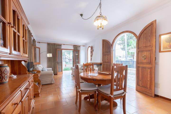 Chalet para 6 personas con terraza in Playa de Muro, Muro
