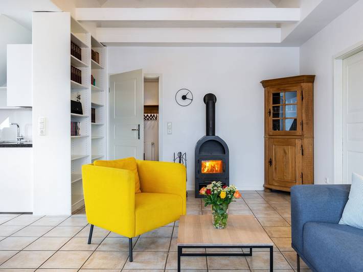 Ferienwohnung für 5 Personen, mit Seeblick und Balkon sowie Garten, kinderfreundlich