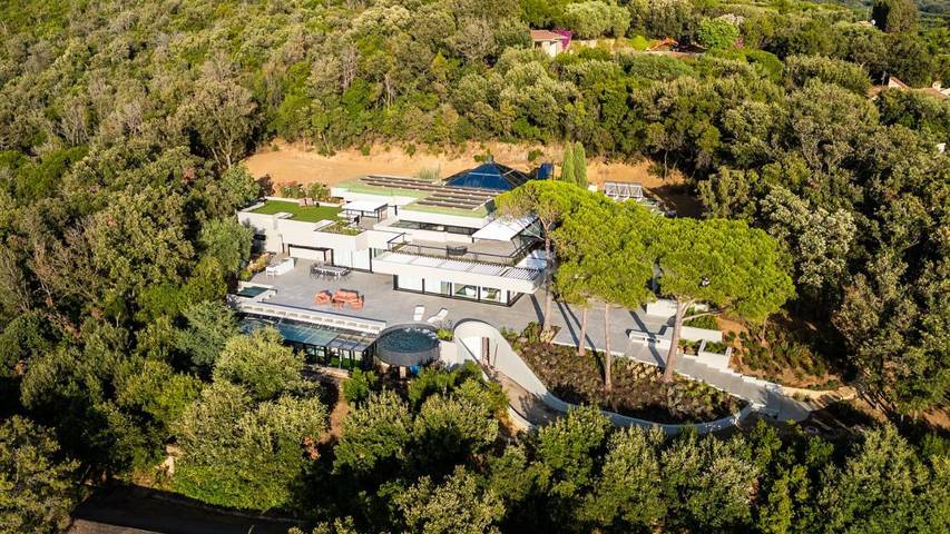 Villa per 7 persone, con giardino e sauna nonché piscina e idromassaggio - 1