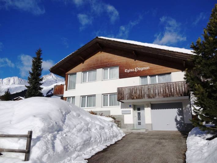 Ganze Wohnung, Tgèsa Pitgmun Aufdenblatten in Sedrun, Tujetsch