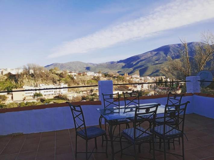Casa rural para 3 personas, con vistas y jardín en Órgiva