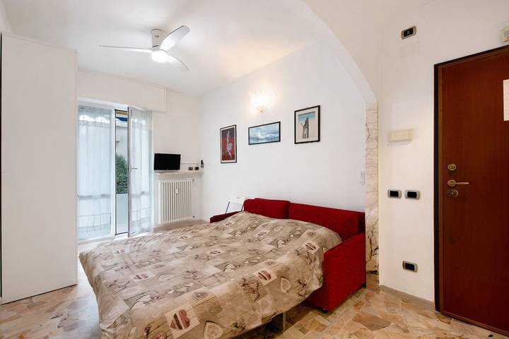 Appartamento intero, Appartamento 'Le Vele' con vista mare, giardino in comune e balcone in Spiaggia libera attrezzata Le vele, Albissola Marina