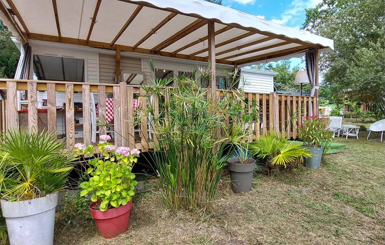 Camping für 4 Personen, mit Pool und Terrasse sowie Garten in Landes - 2