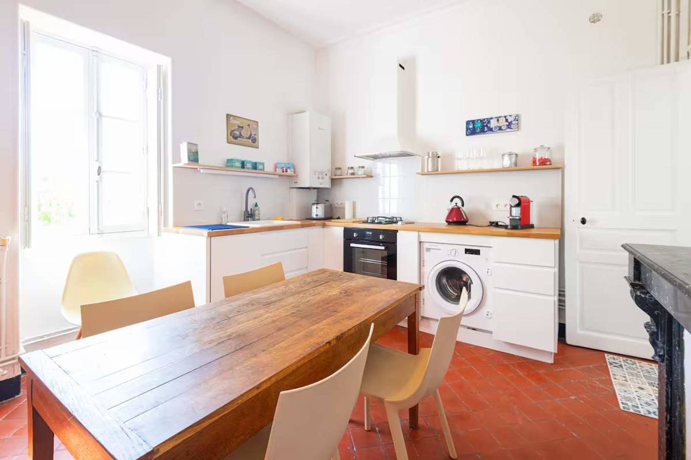 Apartamento entero, Bright apartment close to the city center in Nimes, Region de Nimes