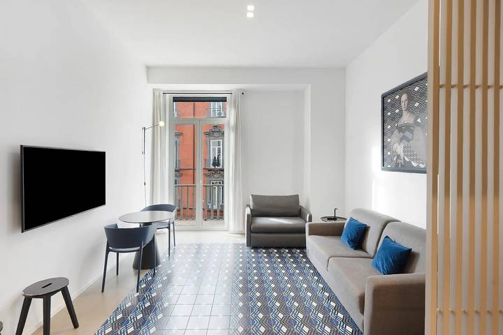 Ganze Wohnung, Ferienwohnung 'Moderno In Via Toledo' mit Balkon, Wi-Fi und Klimaanlage in Neapel, Neapel Provinz