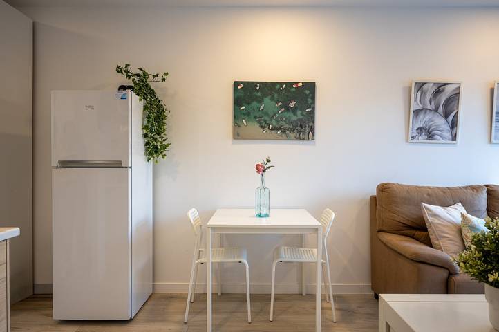 Entire apartment, Apartment 'Acogedor Studio A 10min De La Playa' with Wi-Fi in Torredembarra, Costa Dorada