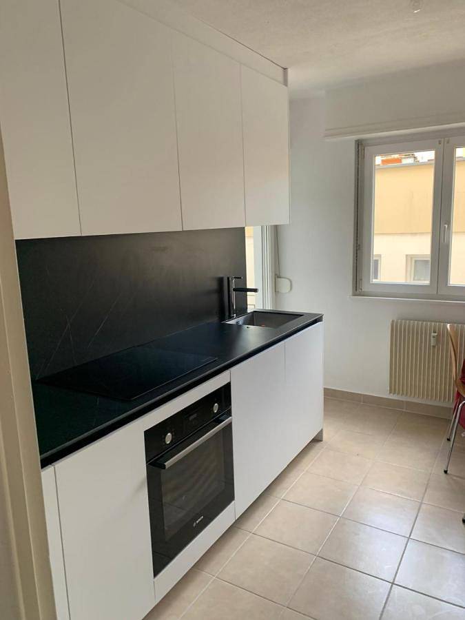Appartement entier, Three-Bedroom Apartment with Balcony in Saint-Louis, Région de Mulhouse