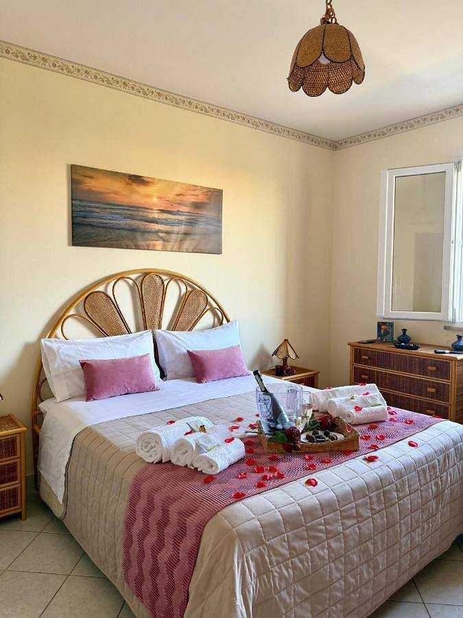 Ferienhaus für 2 Personen, mit Terrasse und Garten sowie Ausblick