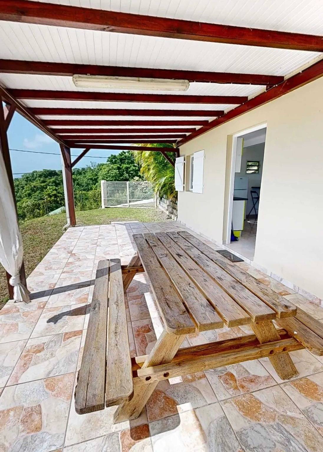 Apartamento entero, Acogedor apartamento con piscina en Rivière-Pilote, 33 m² in Rivière-Pilote, Martinica