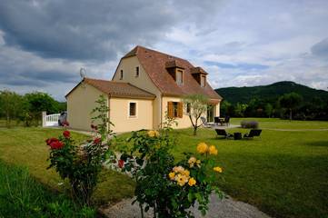 Villa pour 6 personnes, avec jardin et terrasse en Dordogne