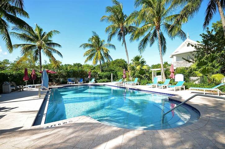 Ferienhaus für 8 Personen, mit Pool und Garten, mit Haustier - 1