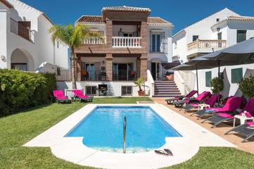 Villa pour 8 Personnes dans Frigiliana Road, Frigiliana, Photo 1