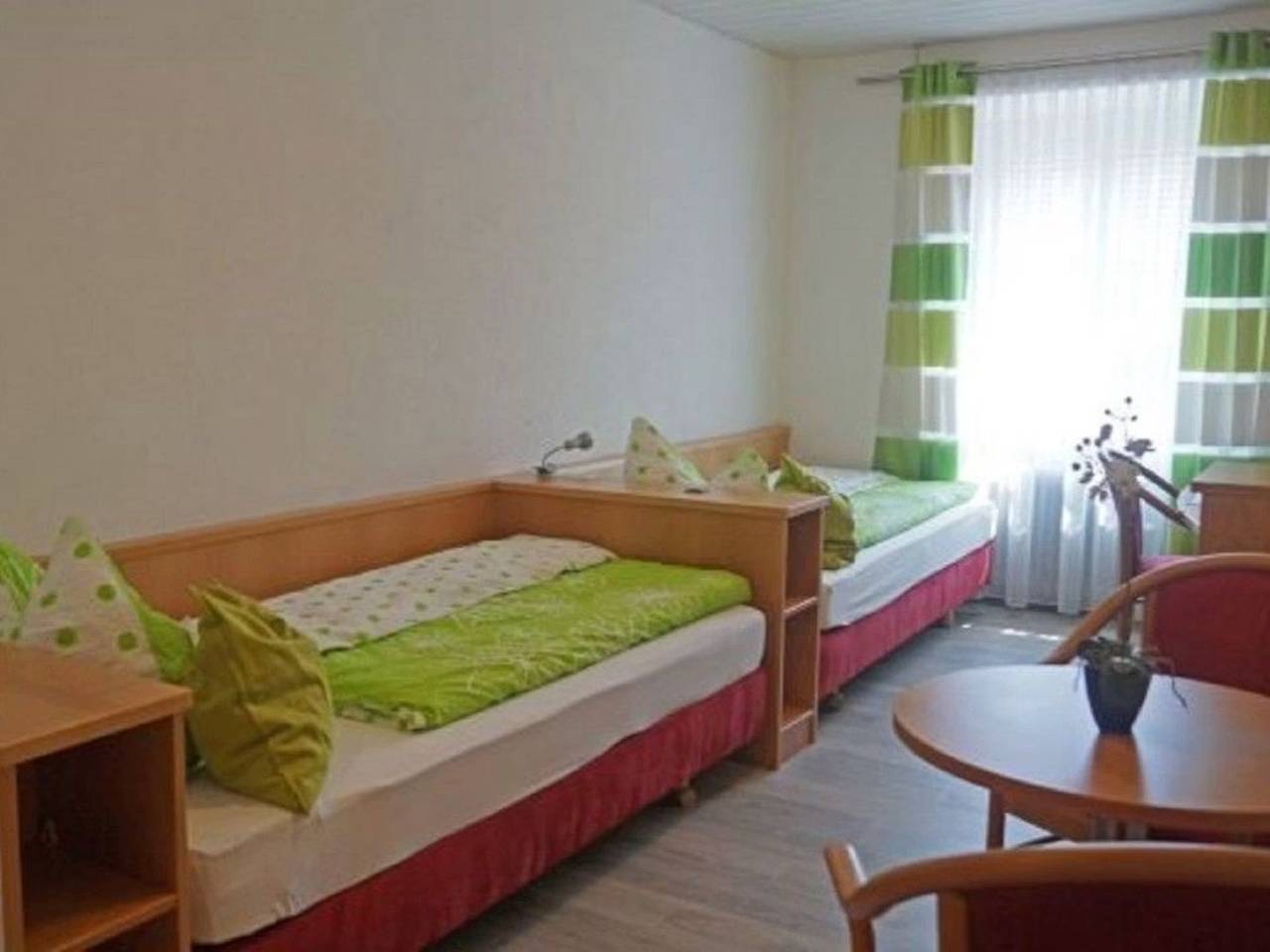 Steakhüsli Hotel - Restaurant - Zweibettzimmer in Schopfheim, Südschwarzwald
