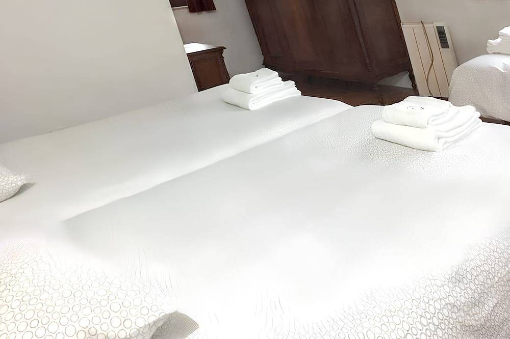 Homerez - Haus in Águeda, Pool in Macieira de Alcoba, Préstimo e Macieira de Alcoba