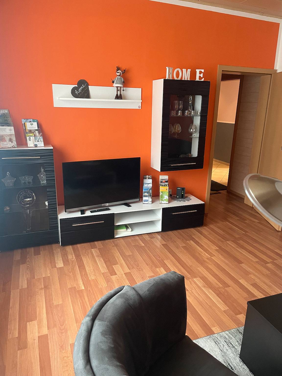 Ganze Wohnung, Ferienwohnung 'Klaus' mit privater Terrasse, Gemeinschaftsgarten und Wi-Fi in Steinach (Sonneberg), Rennsteig