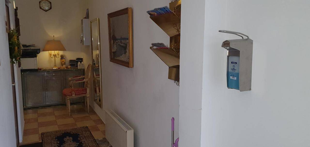 Studio Apartment with double bed in Hamburg-Mitte, Hamburg