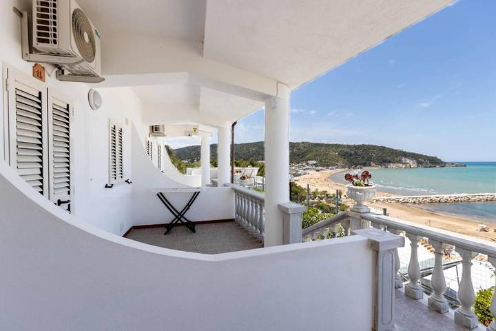Apartment with Sea View in Marina di Peschici (Peschici), Peschici und Umgebung
