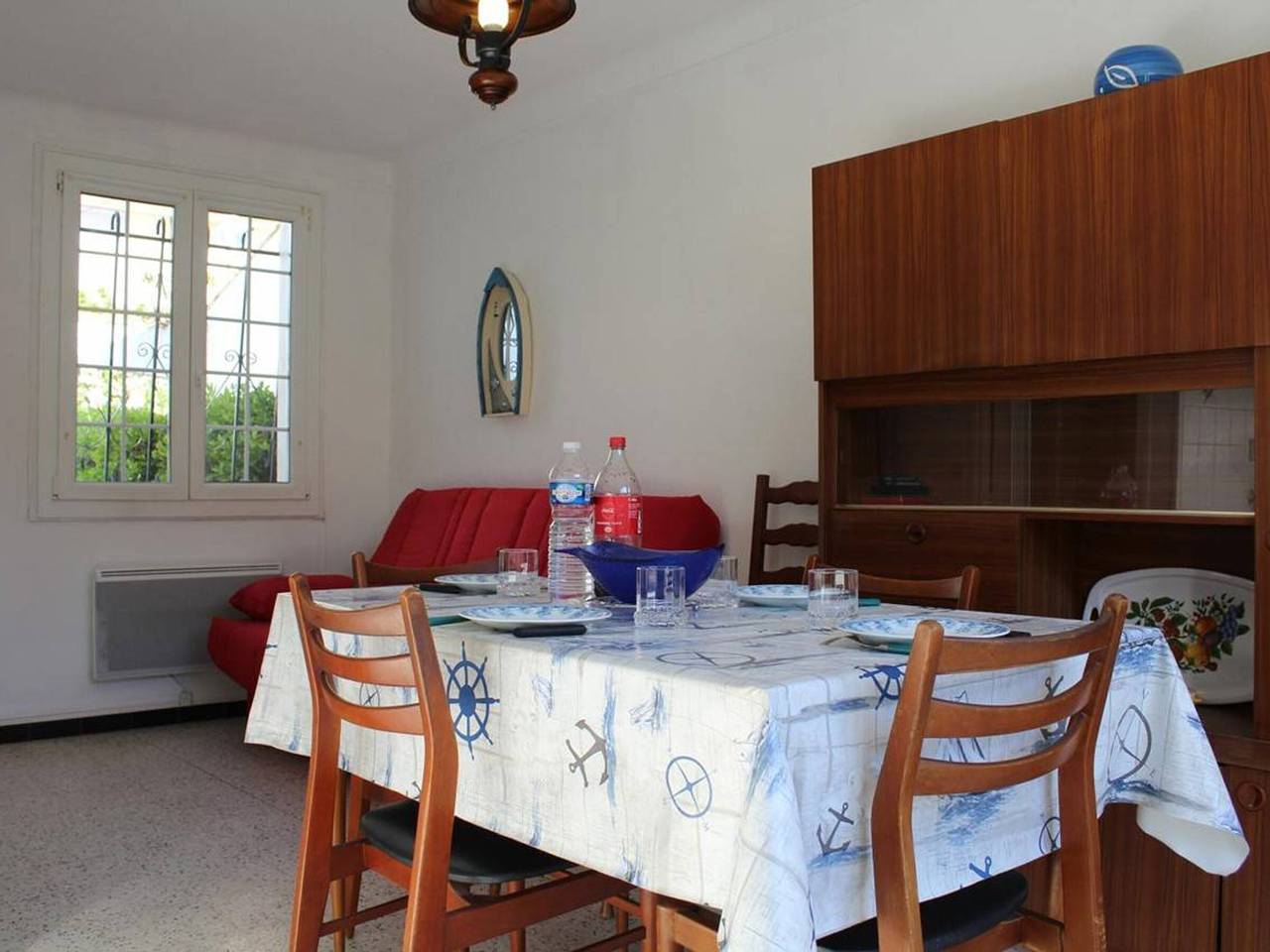 Cozy 2-Bedroom House, 150m from Beach, Terrace, and Parking in Port-la-Nouvelle, Narbonne region
